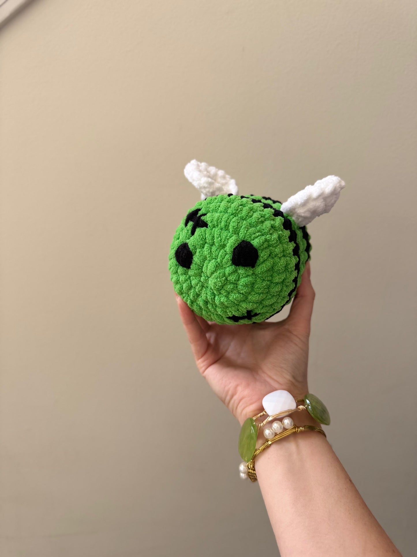 Zed the Zom-Bee Plushie